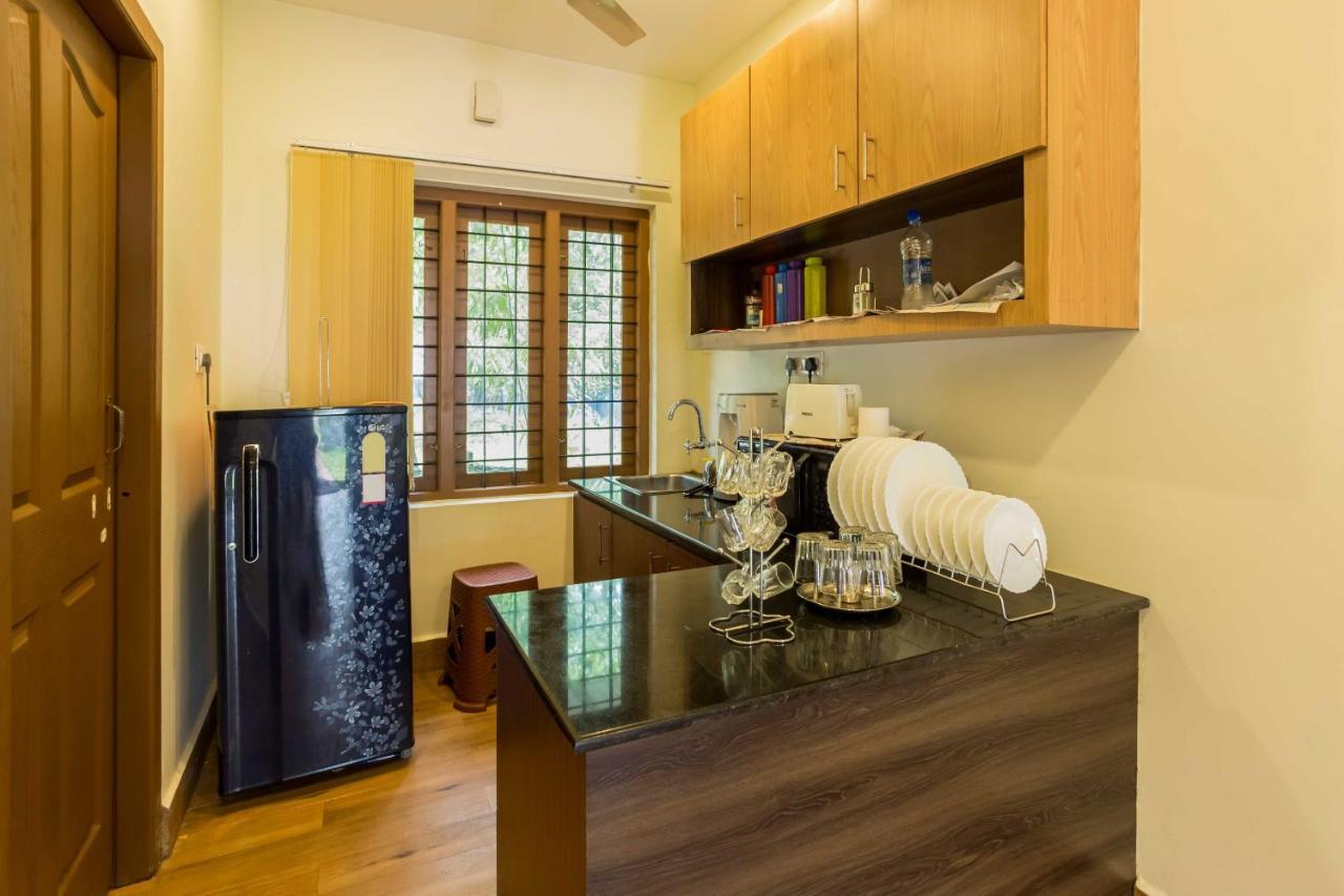 Waves And Shores Beach Villa 马拉利库兰 外观 照片