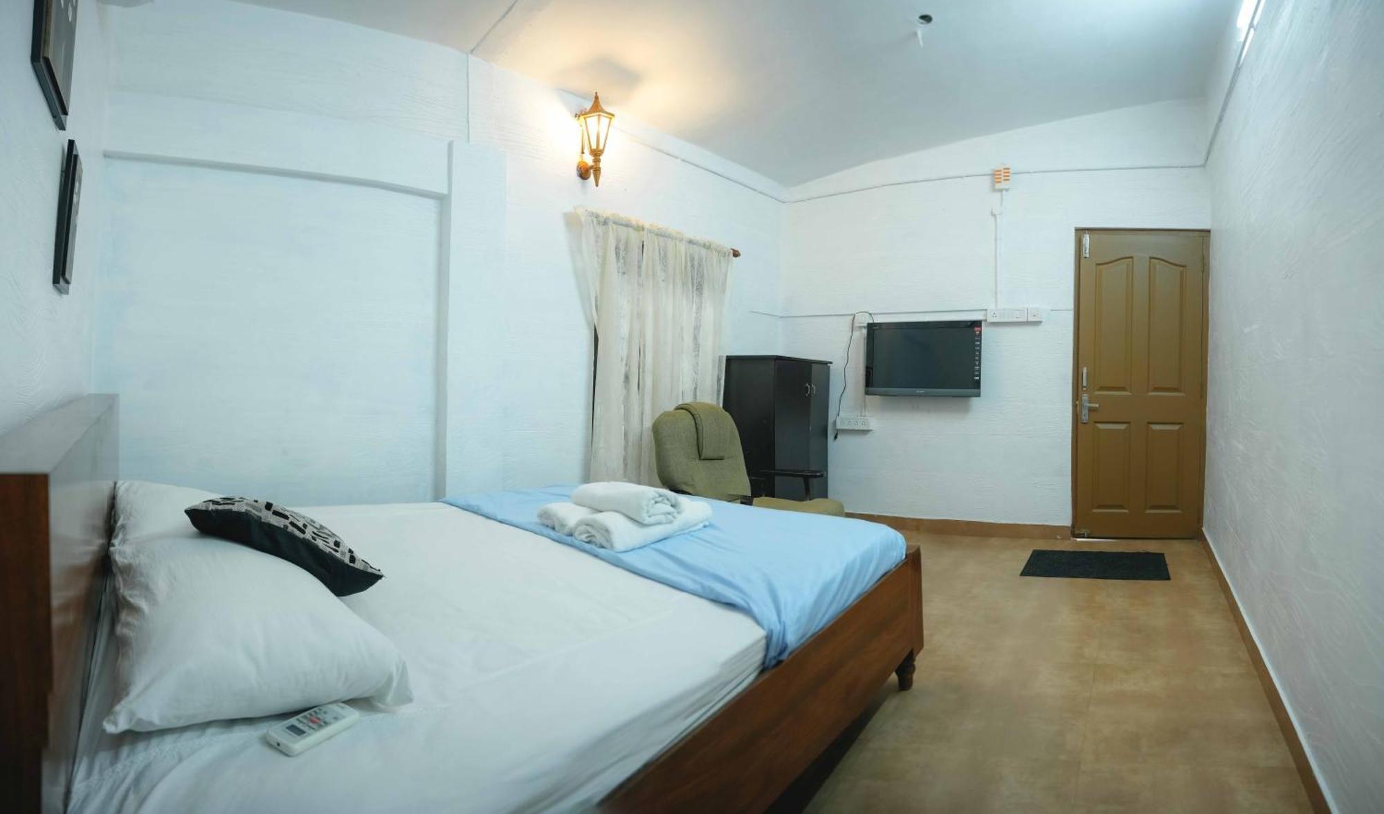 Waves And Shores Beach Villa 马拉利库兰 外观 照片
