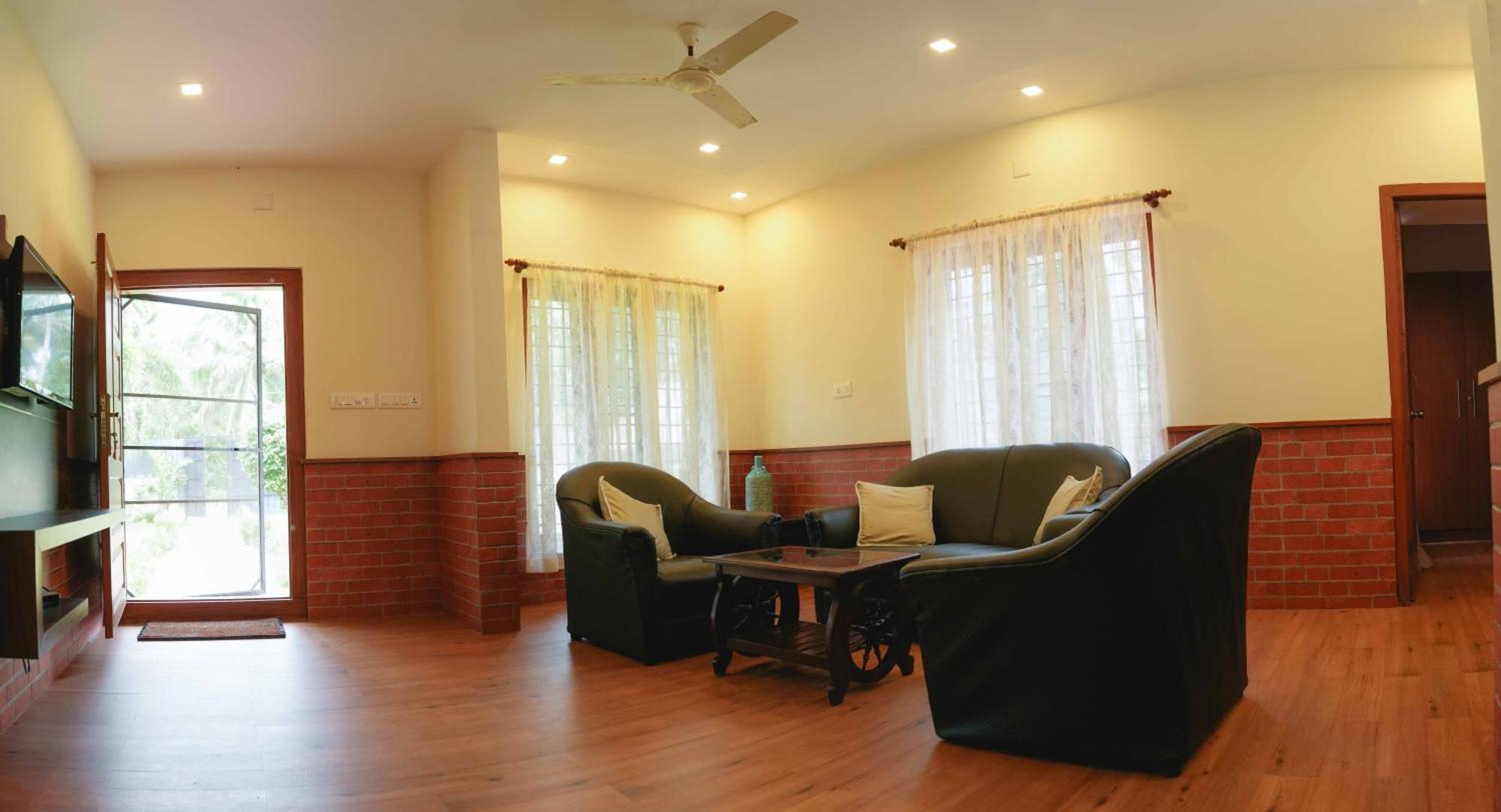 Waves And Shores Beach Villa 马拉利库兰 外观 照片